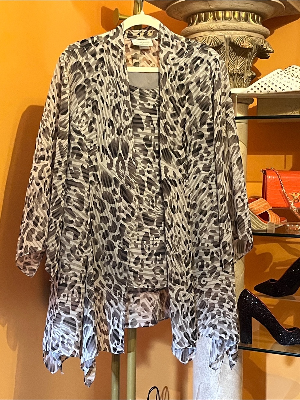 Sheer Leopard-Print Kimono & Tunic in Gray/Black
